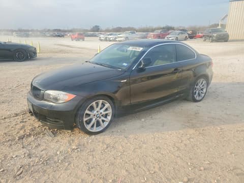 2013 Bmw 1 Series, VIN WBAUC9C55DVY99710. Фото 1 з 6 з аукціону Copart. Каталог авто зі США OpenDataCar.