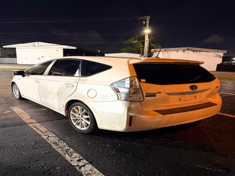 2013 Toyota Prius V, VIN JTDZN3EU7D3221749. Фото 3 з 6 з аукціону Copart. Каталог авто зі США OpenDataCar.