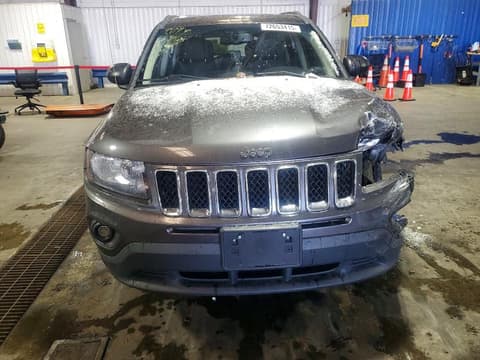 2016 Jeep Compass, VIN 1C4NJDBB8GD777988. Фото 5 з 6 з аукціону Copart. Каталог авто зі США OpenDataCar.