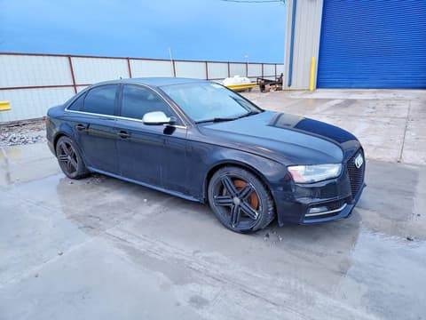 2013 Audi S4, VIN WAUKGAFL2DA063514. Фото 4 з 6 з аукціону Copart. Каталог авто зі США OpenDataCar.