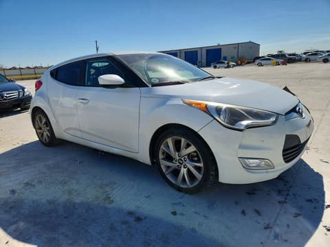 2017 Hyundai Veloster, VIN KMHTC6AD6HU311134. Фото 4 з 6 з аукціону Copart. Каталог авто зі США OpenDataCar.