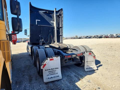 2020 Mack Anthem, VIN 1M1AN4GY6LM019416. Photo 3 of 6 from Copart auction. OpenDataCar US salvage catalog.