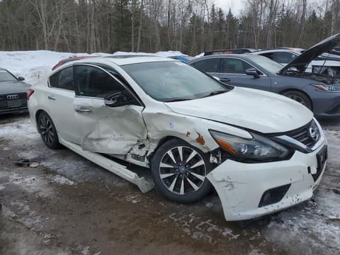 2016 Nissan Altima, VIN 1N4AL3AP7GN340323. Фото 4 з 6 з аукціону Copart. Каталог авто зі США OpenDataCar.