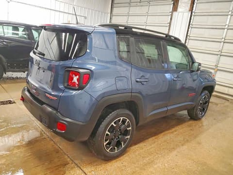 2023 Jeep Renegade, VIN ZACNJDC16PPP72468. Фото 3 з 6 з аукціону Copart. Каталог авто зі США OpenDataCar.