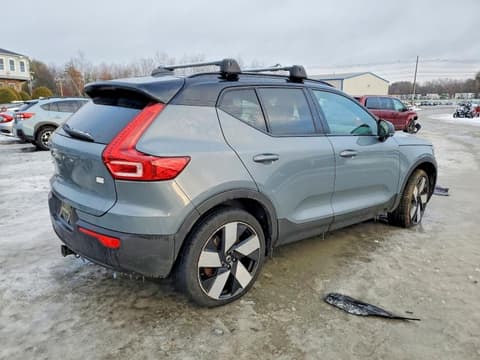 2023 Volvo XC40 Recharge, VIN YV4ED3UW7P2070262. Zdjęcie 3 z 6 z aukcji Copart. Katalog aut z USA OpenDataCar.