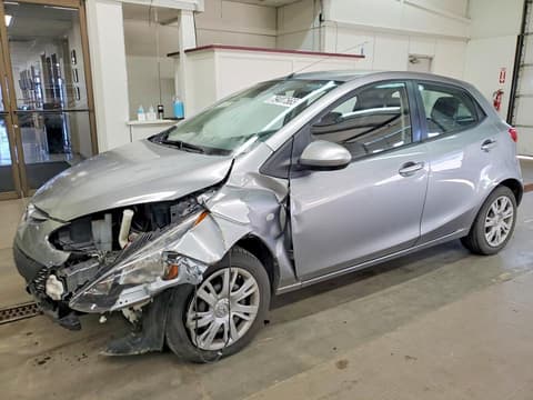 2014 Mazda 2, VIN JM1DE1KZ5E0175565. Фото 1 з 6 з аукціону Copart. Каталог авто зі США OpenDataCar.