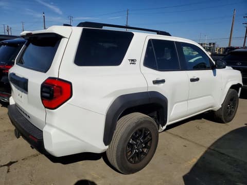 2025 Toyota 4Runner, VIN JTEVA5AR0S5003625. Фото 3 з 6 з аукціону Copart. Каталог авто зі США OpenDataCar.