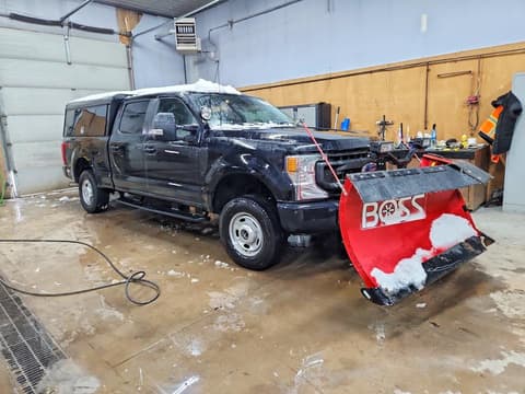 2022 Ford F-250 Super Duty, VIN 1FT7W2B62NEF89864. Фото 4 з 6 з аукціону Copart. Каталог авто зі США OpenDataCar.