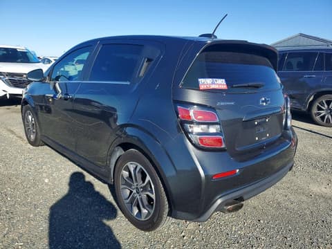 2020 Chevrolet Sonic, VIN 1G1JD6SB4L4105155. Фото 2 з 6 з аукціону Copart. Каталог авто зі США OpenDataCar.