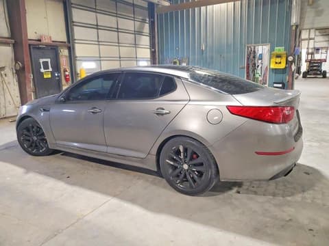 2015 Kia Optima, VIN 5XXGR4A6XFG411654. Фото 2 з 6 з аукціону Copart. Каталог авто зі США OpenDataCar.