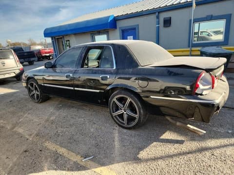 2003 Mercury Grand Marquis, VIN 2MEFM75W43X641516. Фото 2 з 6 з аукціону Copart. Каталог авто зі США OpenDataCar.