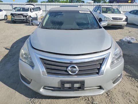 2015 Nissan Altima, VIN 1N4AL3AP2FN322567. Фото 5 з 6 з аукціону Copart. Каталог авто зі США OpenDataCar.