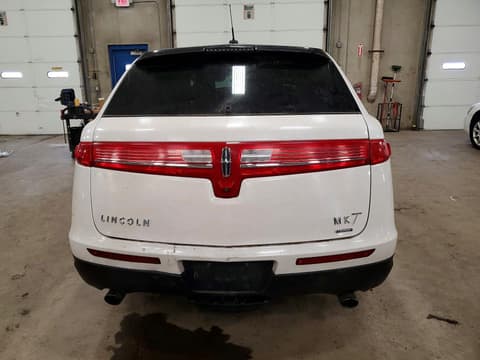 2016 Lincoln MKT, VIN 2LMHJ5AT9GBL02501. Фото 6 з 6 з аукціону Copart. Каталог авто зі США OpenDataCar.