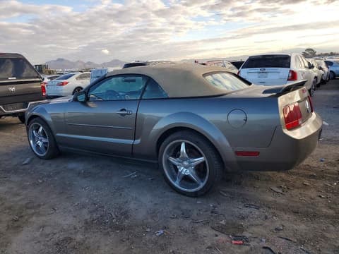 2005 Ford Mustang, VIN 1ZVFT84N555219890. Фото 2 з 6 з аукціону Copart. Каталог авто зі США OpenDataCar.