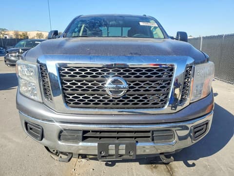 2017 Nissan Titan, VIN 1N6BA1F37HN573213. Фото 5 з 6 з аукціону Copart. Каталог авто зі США OpenDataCar.