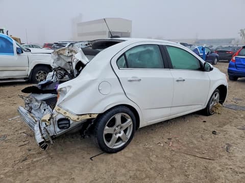 2015 Chevrolet Sonic, VIN 1G1JE5SB9F4203478. Фото 3 из 6 с аукциона Copart. Каталог авто из США OpenDataCar.