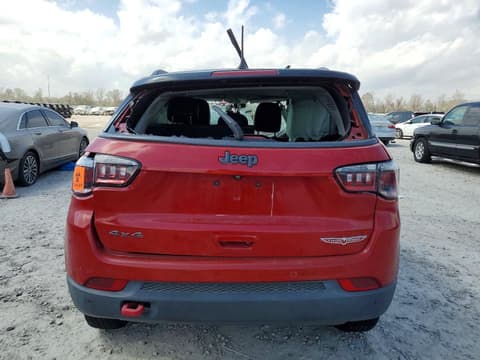 2021 Jeep Compass, VIN 3C4NJDDB0MT590702. Фото 6 з 6 з аукціону Copart. Каталог авто зі США OpenDataCar.