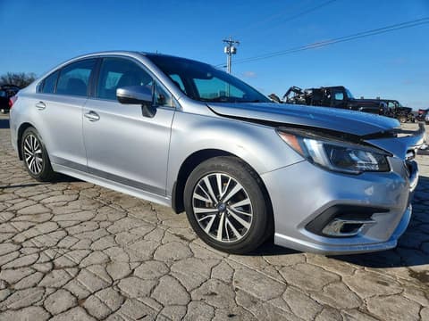 2018 Subaru Legacy, VIN 4S3BNAF63J3043484. Фото 4 з 6 з аукціону Copart. Каталог авто зі США OpenDataCar.