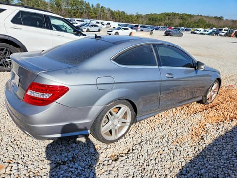 2015 Mercedes-benz C-Class, VIN WDDGJ4HB1FG369657. Фото 3 з 6 з аукціону Copart. Каталог авто зі США OpenDataCar.