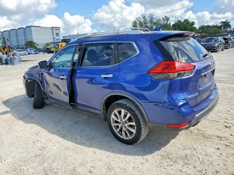 2017 Nissan Rogue, VIN KNMAT2MV7HP502066. Фото 2 з 6 з аукціону Copart. Каталог авто зі США OpenDataCar.