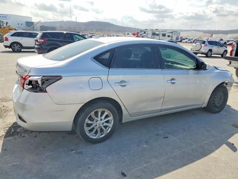 2019 Nissan Sentra, VIN 3N1AB7AP9KY329505. Zdjęcie 3 z 6 z aukcji Copart. Katalog aut z USA OpenDataCar.