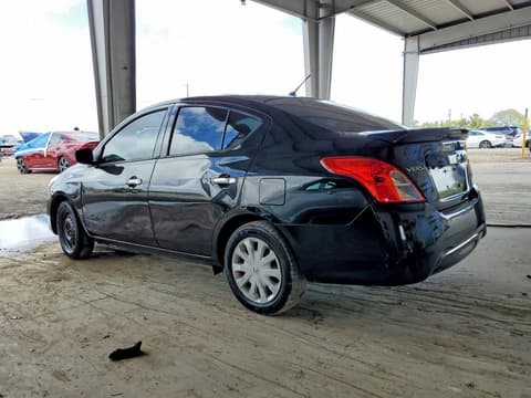 2019 Nissan Versa, VIN 3N1CN7AP4KL842822. Фото 2 з 6 з аукціону Copart. Каталог авто зі США OpenDataCar.