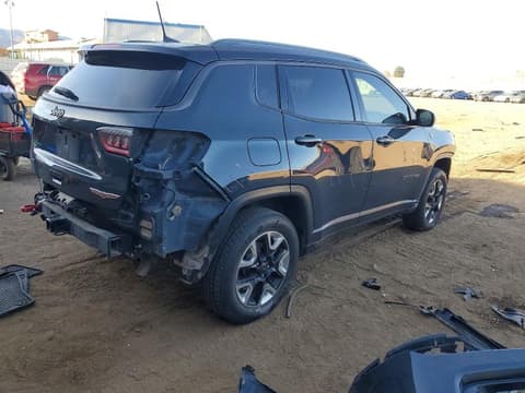 2018 Jeep Compass, VIN 3C4NJDDB0JT308201. Фото 3 з 6 з аукціону Copart. Каталог авто зі США OpenDataCar.