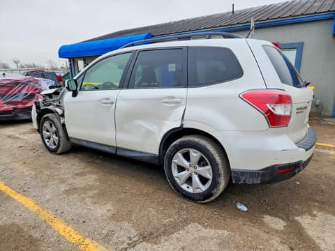 2015 Subaru Forester, VIN JF2SJADC4FG824438. Фото 2 з 6 з аукціону Copart. Каталог авто зі США OpenDataCar.