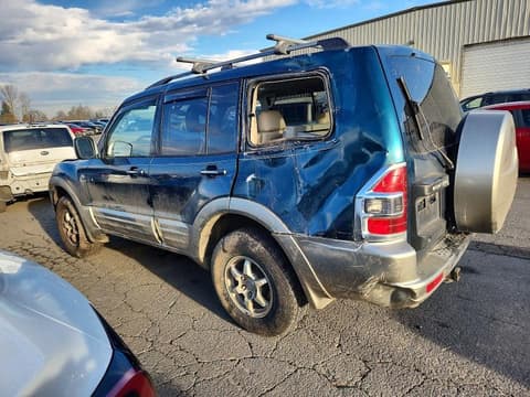 2001 Mitsubishi Montero, VIN JA4MW51R11J038403. Zdjęcie 2 z 6 z aukcji Copart. Katalog aut z USA OpenDataCar.