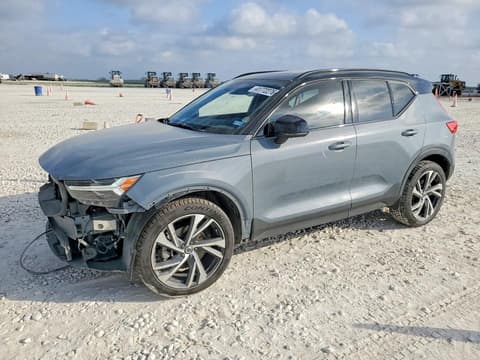2022 Volvo XC40, VIN YV4AC2HM1N2664881. Zdjęcie 1 z 6 z aukcji Copart. Katalog aut z USA OpenDataCar.