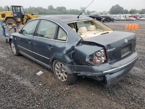 2003 Volkswagen Passat, VIN WVWPD63B03P257299. Zdjęcie 2 z 6 z aukcji Copart. Katalog aut z USA OpenDataCar.