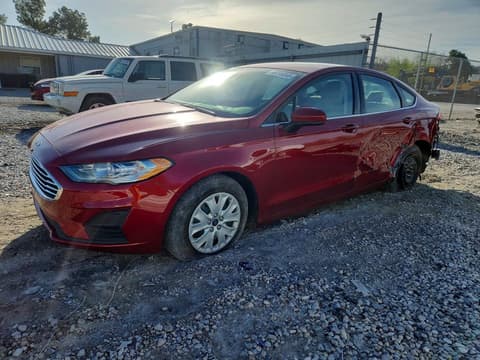 2019 Ford Fusion, VIN 3FA6P0G70KR102111. Фото 1 из 6 с аукциона Copart. Каталог авто из США OpenDataCar.