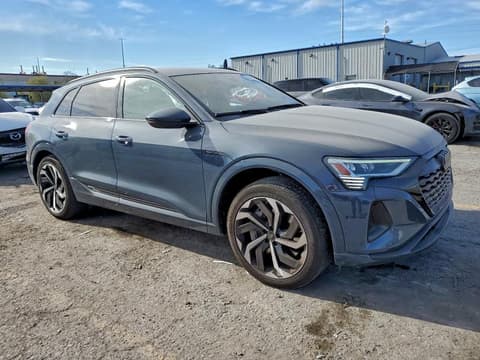 2024 Audi Q8, VIN WA15AAGE7RB030800. Фото 4 з 6 з аукціону Copart. Каталог авто зі США OpenDataCar.