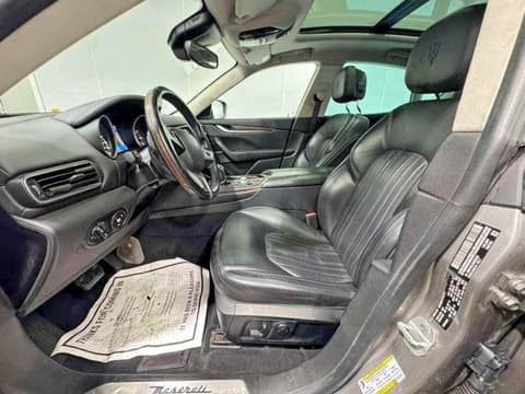 2017 Maserati Levante, VIN ZN661XUL3HX264223. Фото 5 з 6 з аукціону Copart. Каталог авто зі США OpenDataCar.