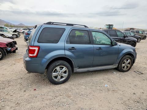 2010 Ford Escape, VIN 1FMCU9DG7AKC30455. Фото 3 з 6 з аукціону Copart. Каталог авто зі США OpenDataCar.