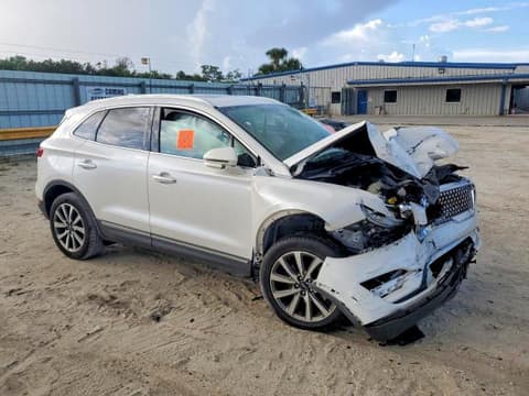 2019 Lincoln MKC, VIN 5LMCJ3C9XKUL02034. Фото 4 з 6 з аукціону Copart. Каталог авто зі США OpenDataCar.