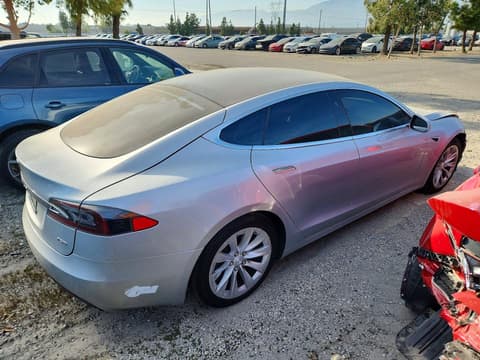 2018 Tesla Model S, VIN 5YJSA1E28JF245489. Фото 3 з 6 з аукціону Copart. Каталог авто зі США OpenDataCar.