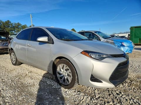 2018 Toyota Corolla, VIN 5YFBURHE5JP831731. Фото 4 з 6 з аукціону Copart. Каталог авто зі США OpenDataCar.