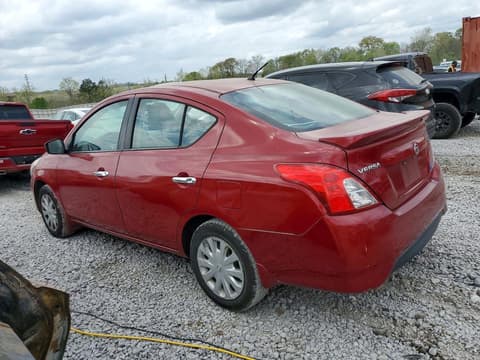 2015 Nissan Versa, VIN 3N1CN7AP9FL800975. Фото 2 з 6 з аукціону Copart. Каталог авто зі США OpenDataCar.