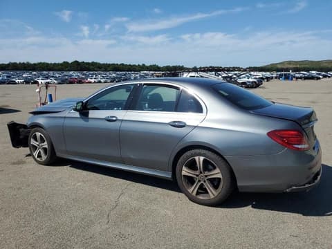 2019 Mercedes-benz E-Class, VIN WDDZF4KBXKA593378. Фото 2 из 6 с аукциона Copart. Каталог авто из США OpenDataCar.