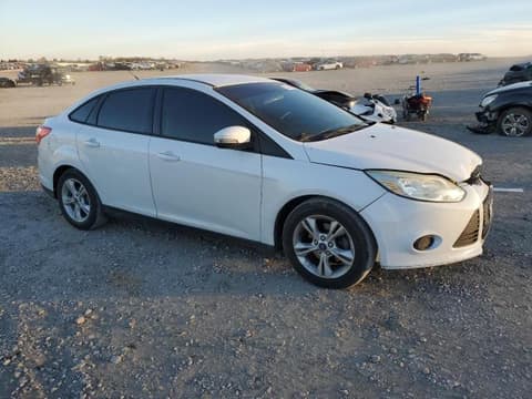 2014 Ford Focus, VIN 1FADP3F29EL420228. Фото 4 з 6 з аукціону Copart. Каталог авто зі США OpenDataCar.