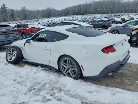 2024 Ford Mustang, VIN 1FA6P8CF9R5418499. Zdjęcie 2 z 6 z aukcji Copart. Katalog aut z USA OpenDataCar.