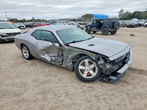 2013 Dodge Challenger, VIN 2C3CDYAG5DH682004. Фото 4 з 6 з аукціону Copart. Каталог авто зі США OpenDataCar.