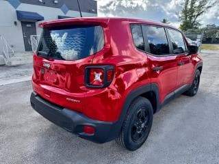 2020 Jeep Renegade, VIN ZACNJAAB2LPL15502. Фото 3 з 6 з аукціону Copart. Каталог авто зі США OpenDataCar.