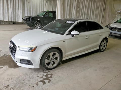 2019 Audi A3, VIN WAUJEGFF2K1027799. Фото 1 з 6 з аукціону Copart. Каталог авто зі США OpenDataCar.
