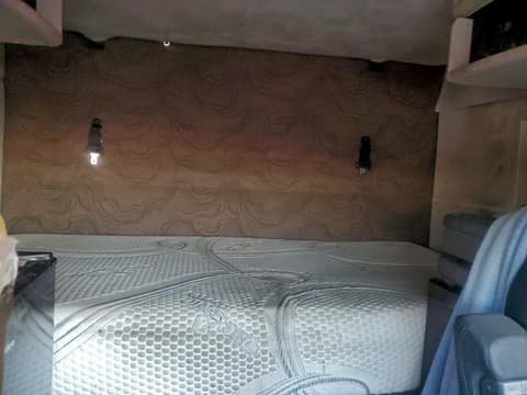 2017 Volvo VNL, VIN 4V4NC9EH2HN972752. Фото 6 з 6 з аукціону Copart. Каталог авто зі США OpenDataCar.