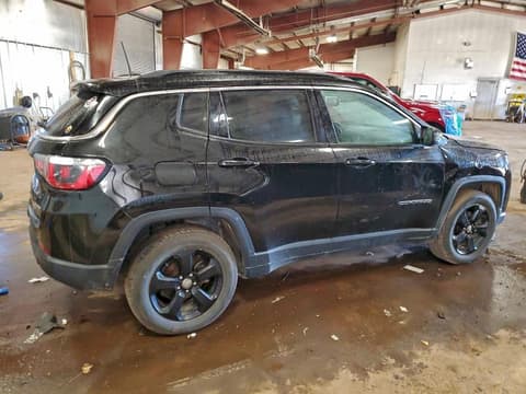 2018 Jeep Compass, VIN 3C4NJDBB9JT366228. Фото 3 з 6 з аукціону Copart. Каталог авто зі США OpenDataCar.
