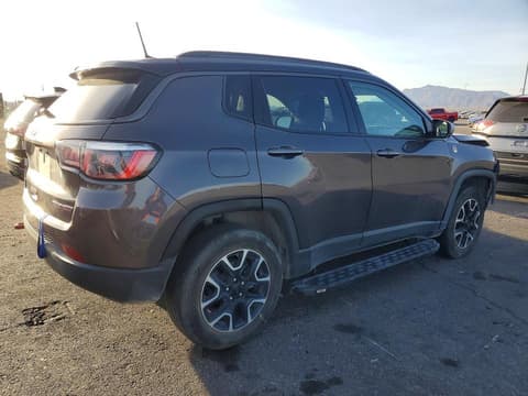 2019 Jeep Compass, VIN 3C4NJDDB1KT775936. Фото 3 з 6 з аукціону Copart. Каталог авто зі США OpenDataCar.