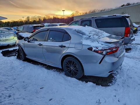 2022 Toyota Camry, VIN 4T1G11AK3NU028470. Фото 2 з 6 з аукціону Copart. Каталог авто зі США OpenDataCar.