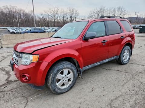 2011 Ford Escape, VIN 1FMCU9DG4BKB32811. Фото 1 з 6 з аукціону Copart. Каталог авто зі США OpenDataCar.